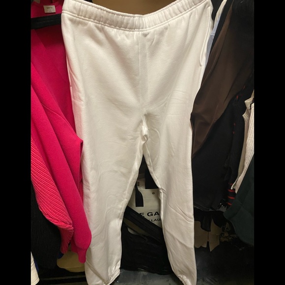 Aritzia Pants - Aritzia mega sweatpant in white size M never worn